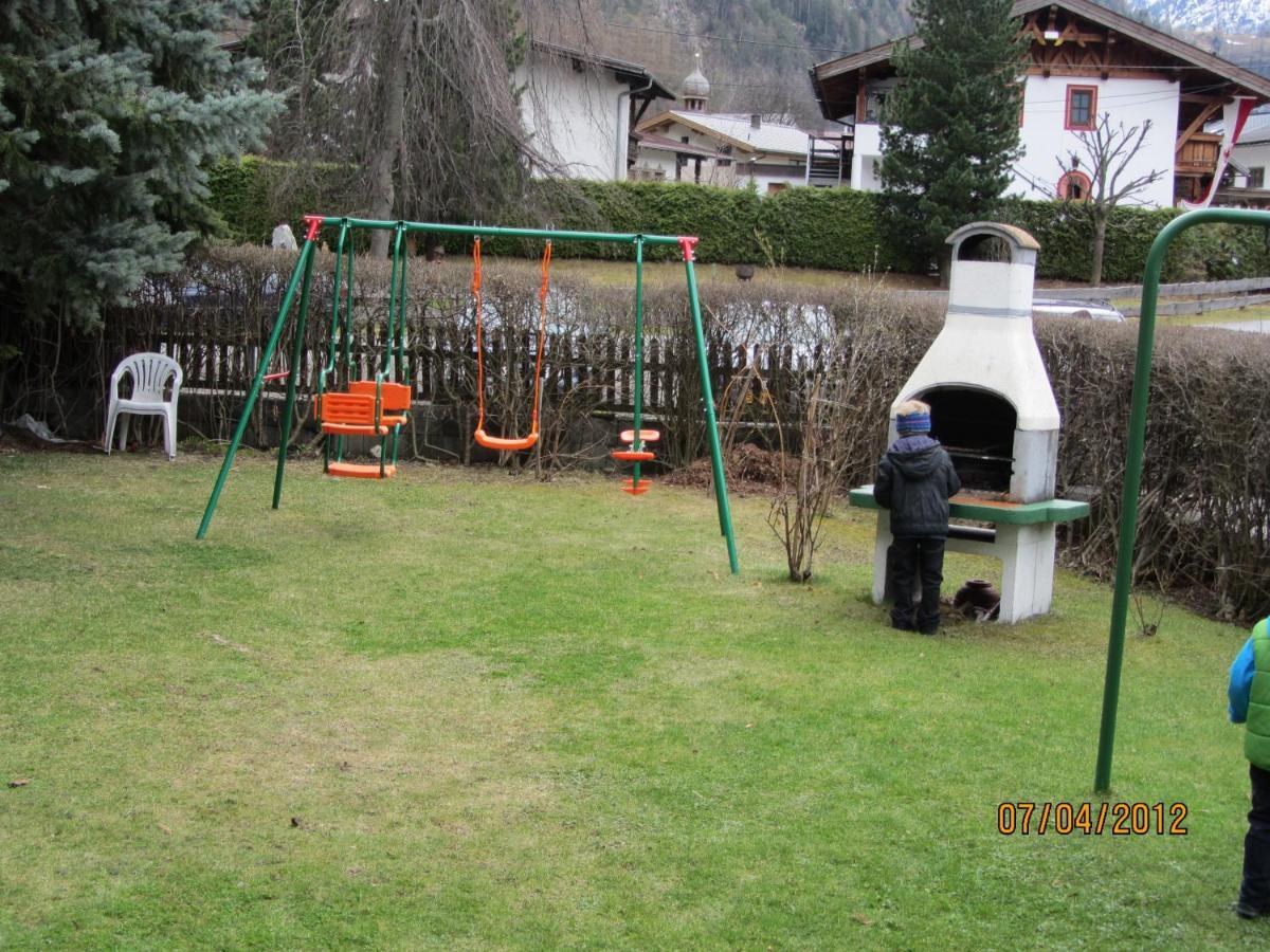 Haus Alpina Hotel Längenfeld Екстериор снимка